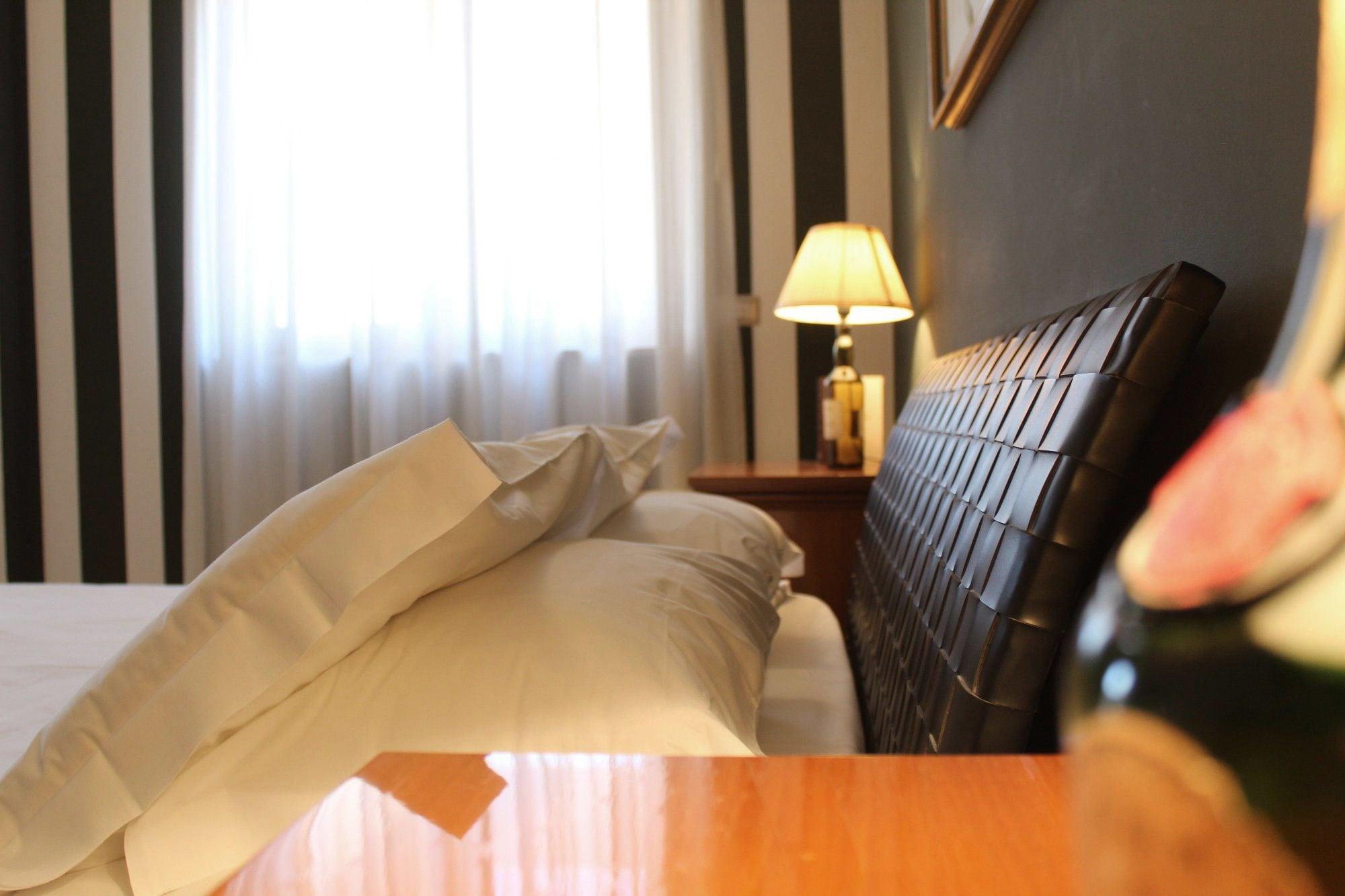 No Tag Urban Hotel Trani Eksteriør billede