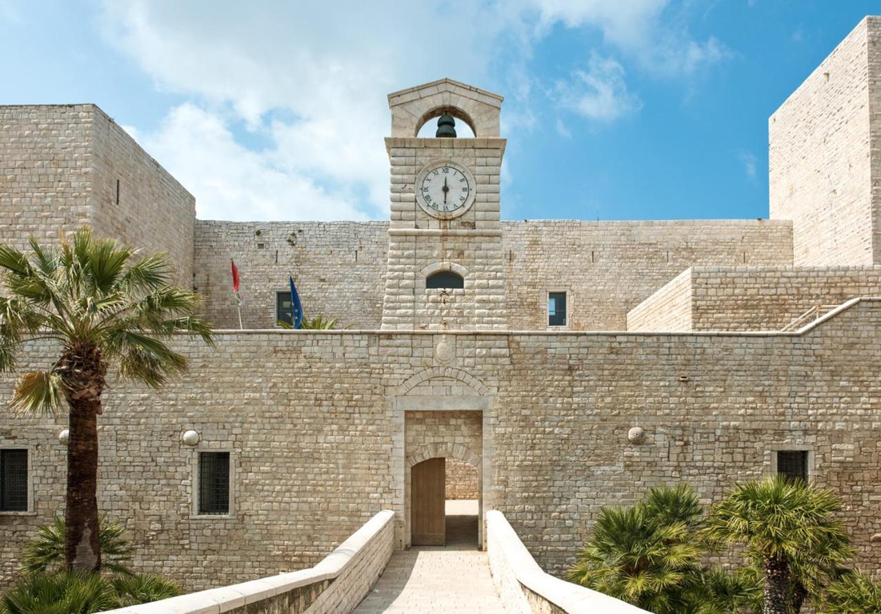 No Tag Urban Hotel Trani Eksteriør billede
